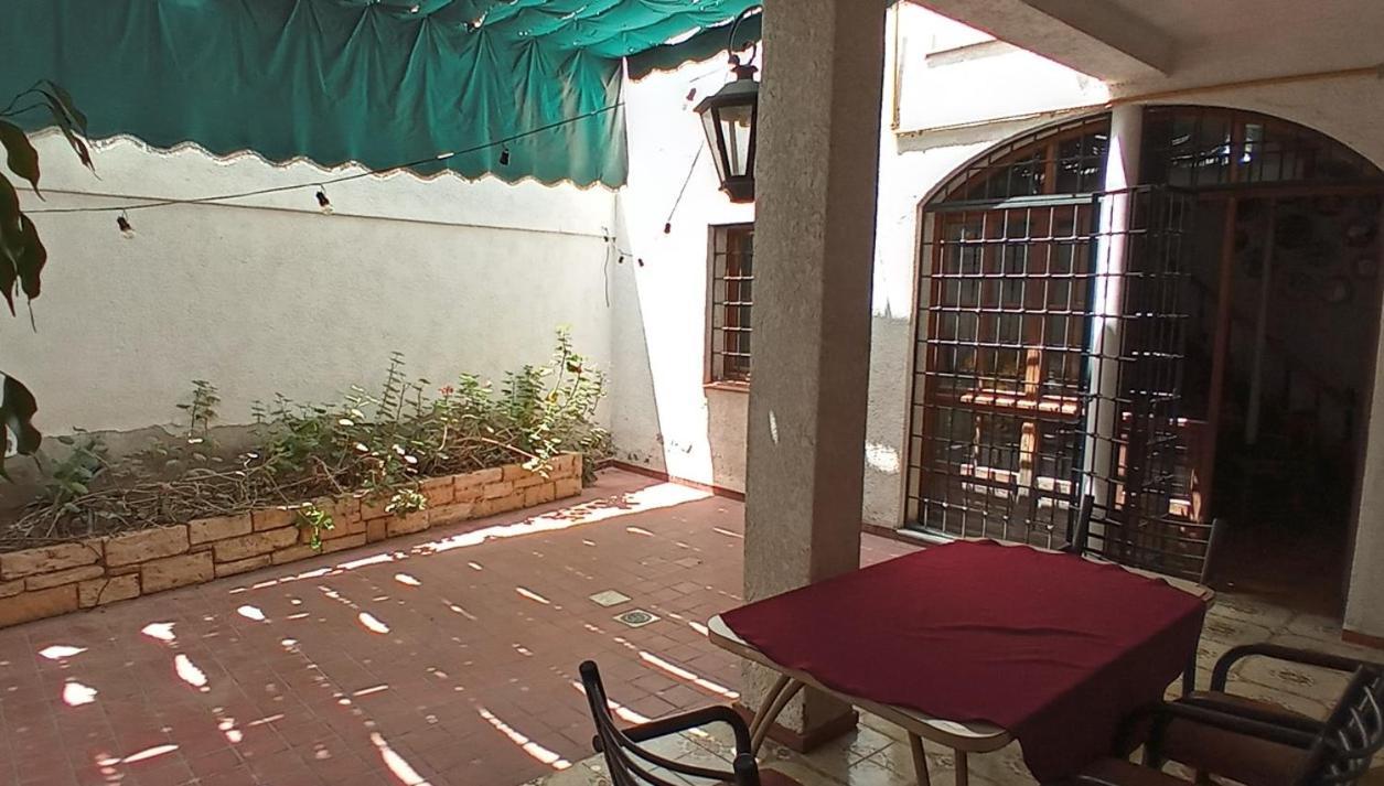 מנדוזה Hostel Casteleyhost מראה חיצוני תמונה
